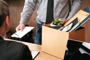 How to Write a Resignation Letter in 2023 | Do's and Don'ts